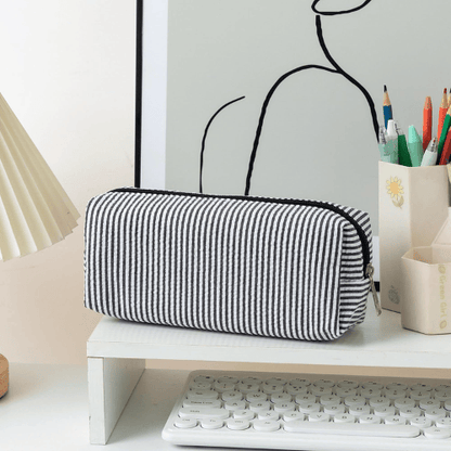 Cute Aesthetic Large Capacity Pencil Case – Waterproof Nylon Multi-Functional Pen Pouch